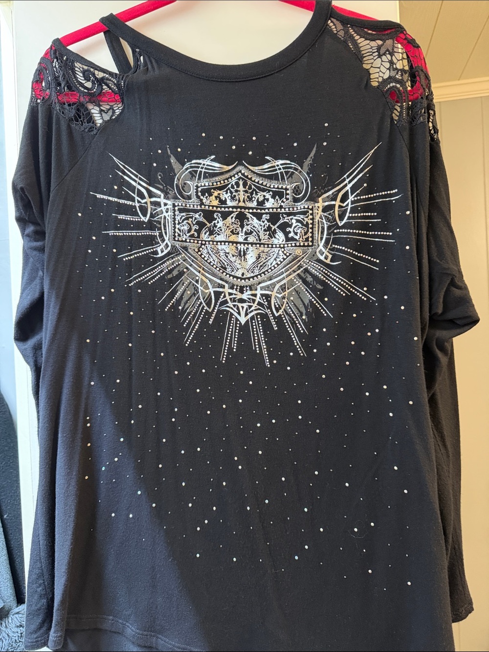 Harley-Davidson Black Long-Sleeve Tee with Silver Crest & Lace Accents